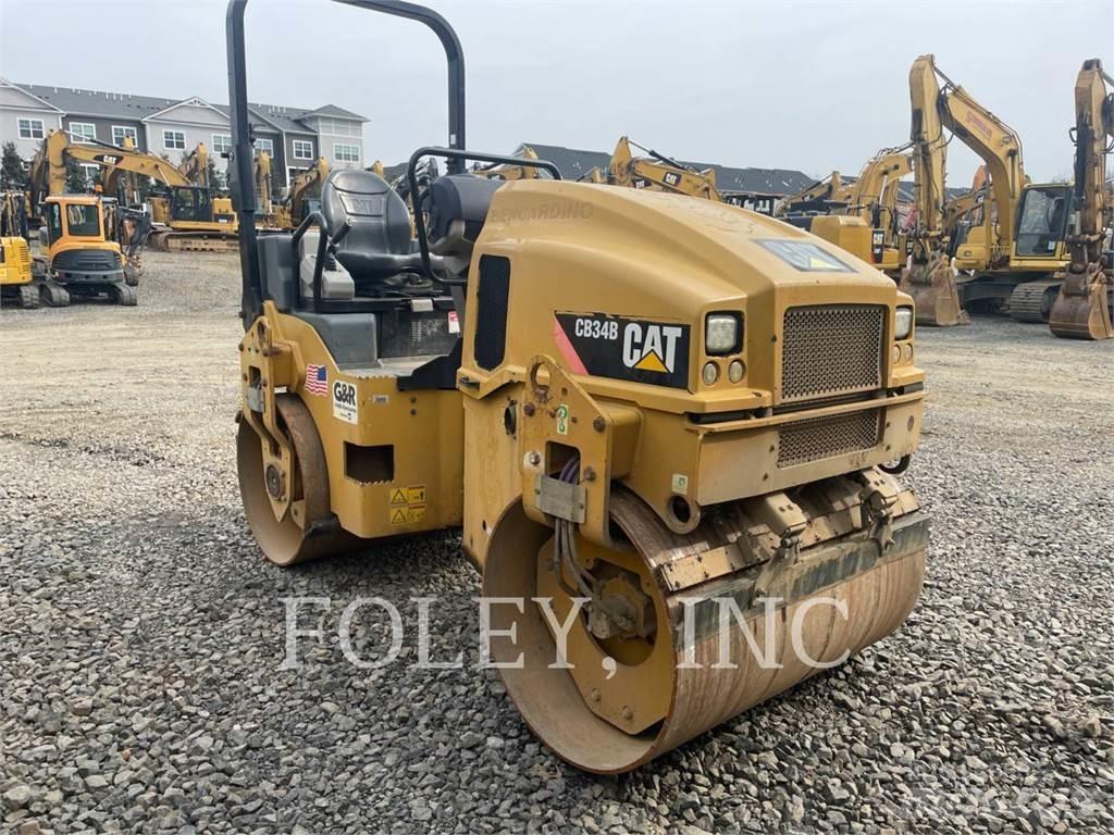 CAT CB34B 双轮压路机