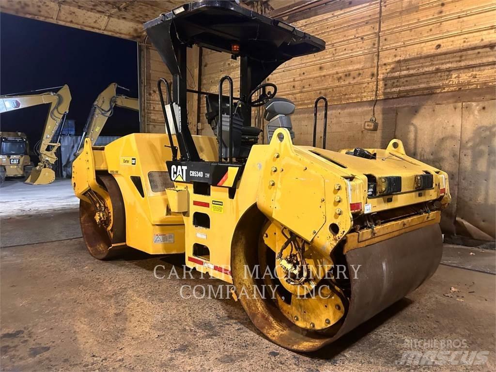 CAT CB534D 土壤压实机