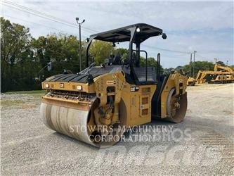 CAT CB66B 土壤压实机
