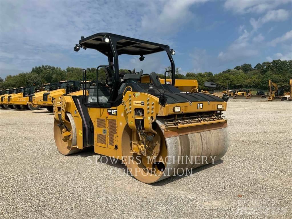 CAT CB66B 土壤压实机