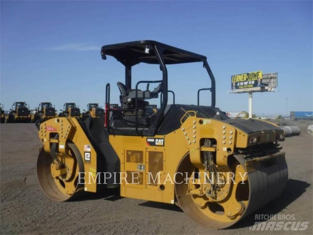 CAT CB66B 双轮压路机