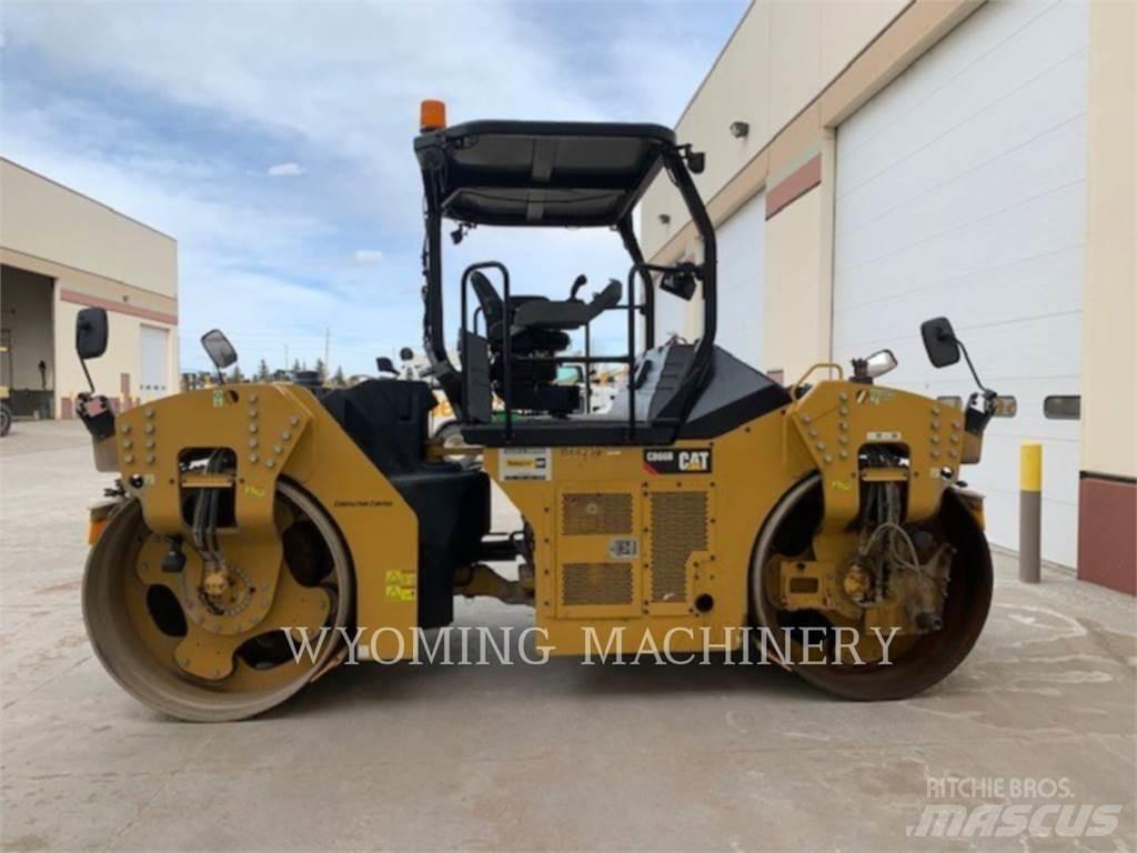 CAT CB66B 土壤压实机