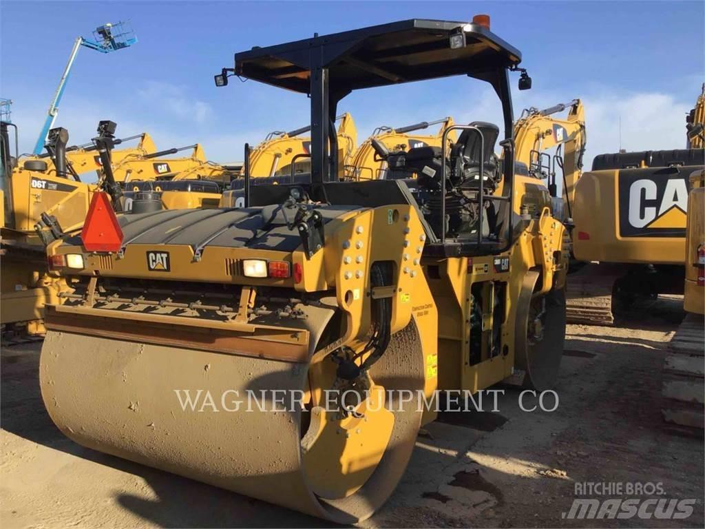 CAT CB68B 土壤压实机