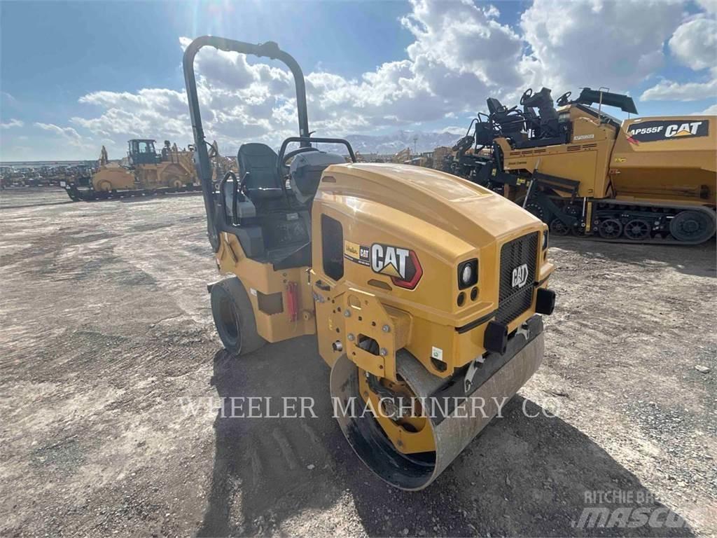 CAT CC2.7 GC 复合式压路机