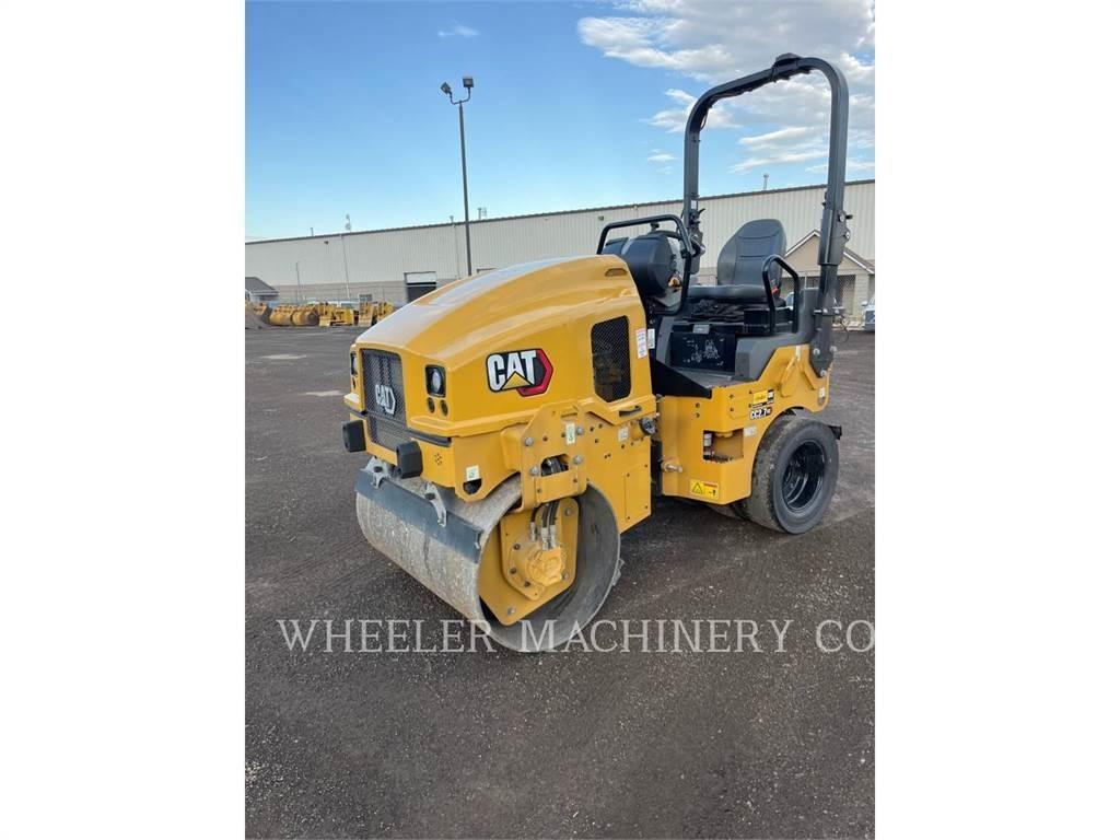 CAT CC2.7 GC 复合式压路机
