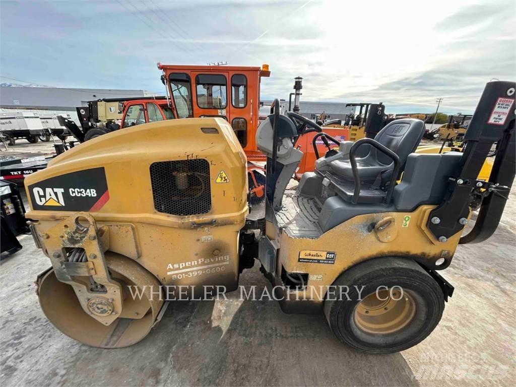 CAT CC34B 复合式压路机