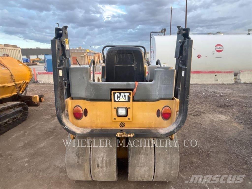 CAT CC34B 履带式装载机