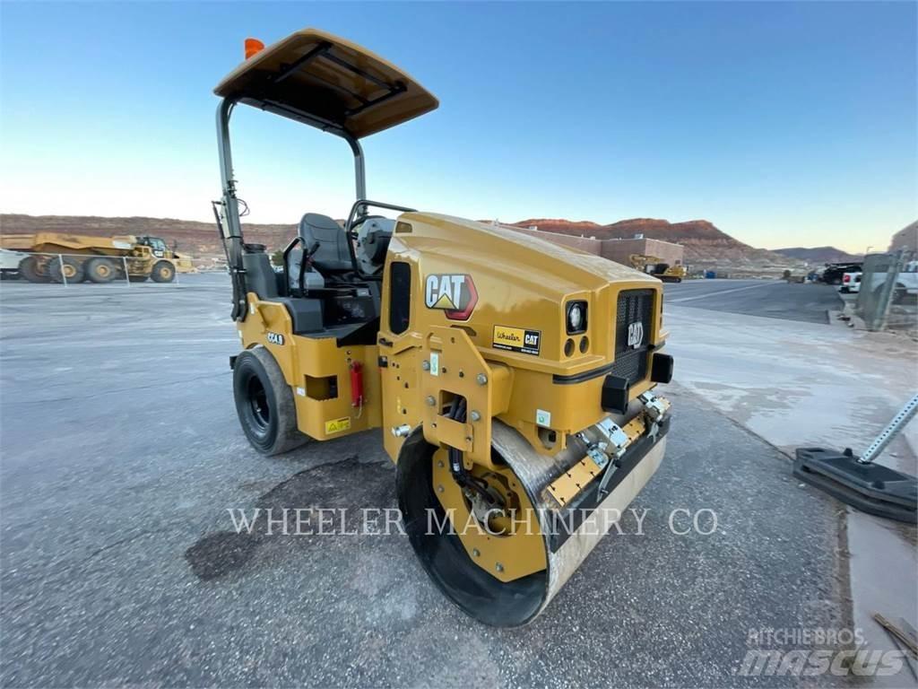 CAT CC4.0 复合式压路机