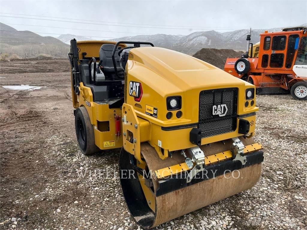 CAT CC4.0 复合式压路机