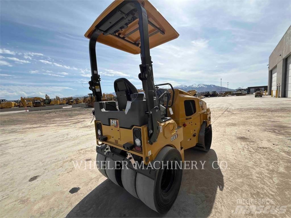 CAT CC4.0 复合式压路机
