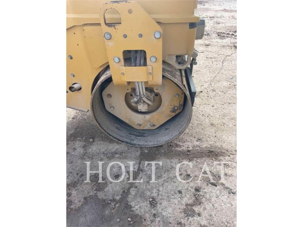 CAT CC4.0 轮式推土机