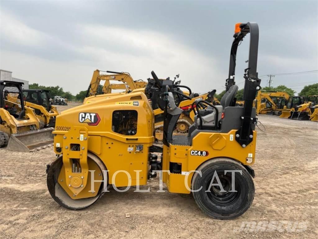 CAT CC4.0 轮式推土机