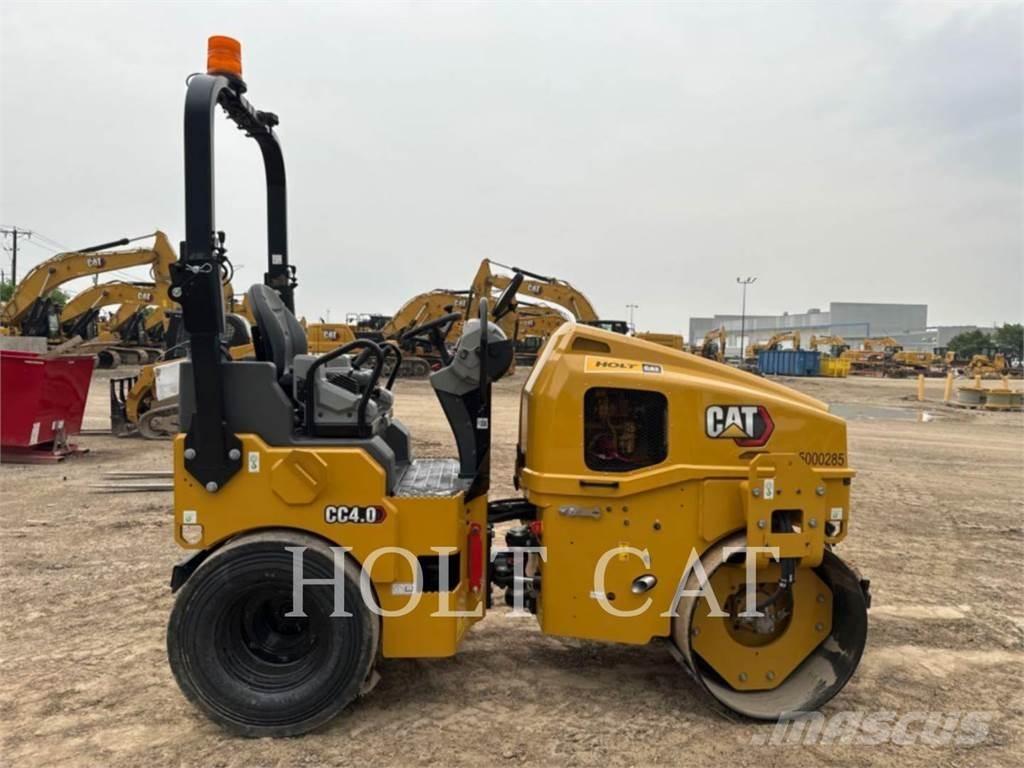 CAT CC4.0 轮式推土机