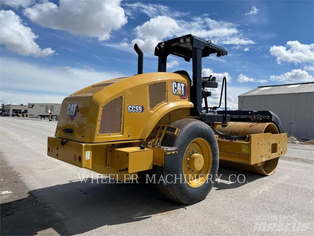 CAT CCS9 双轮压路机