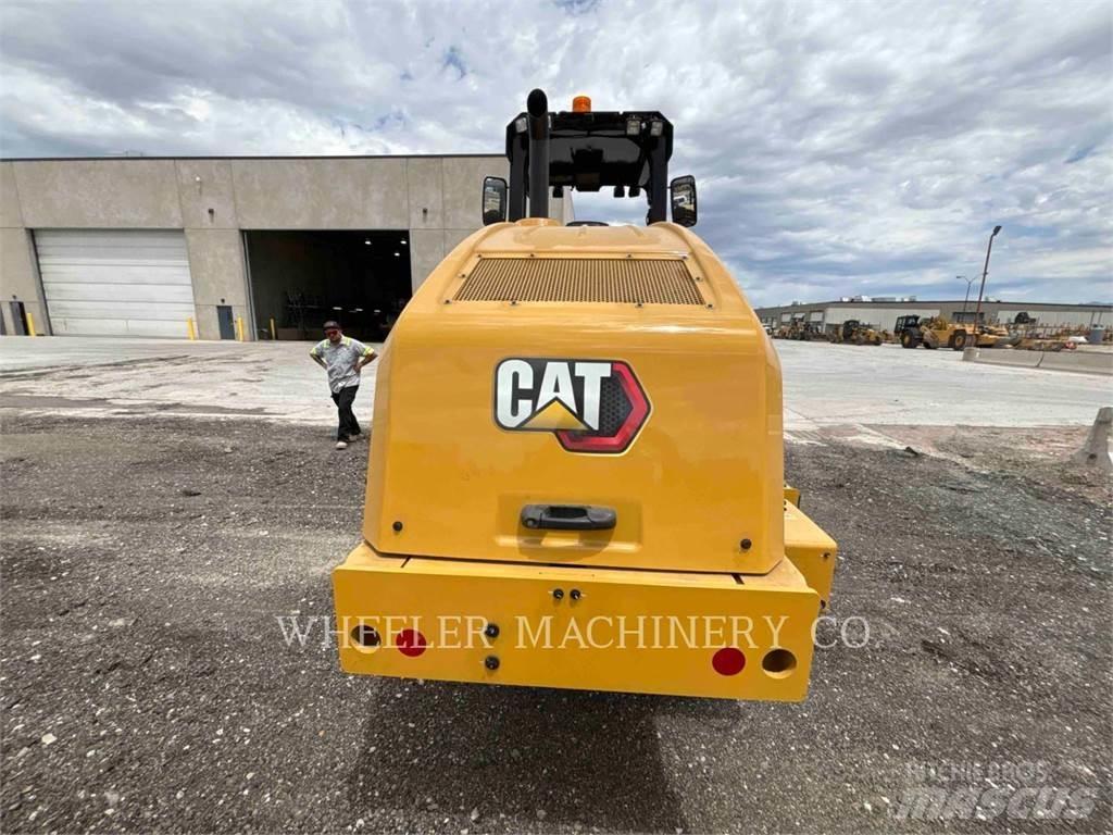 CAT CCS9 双轮压路机