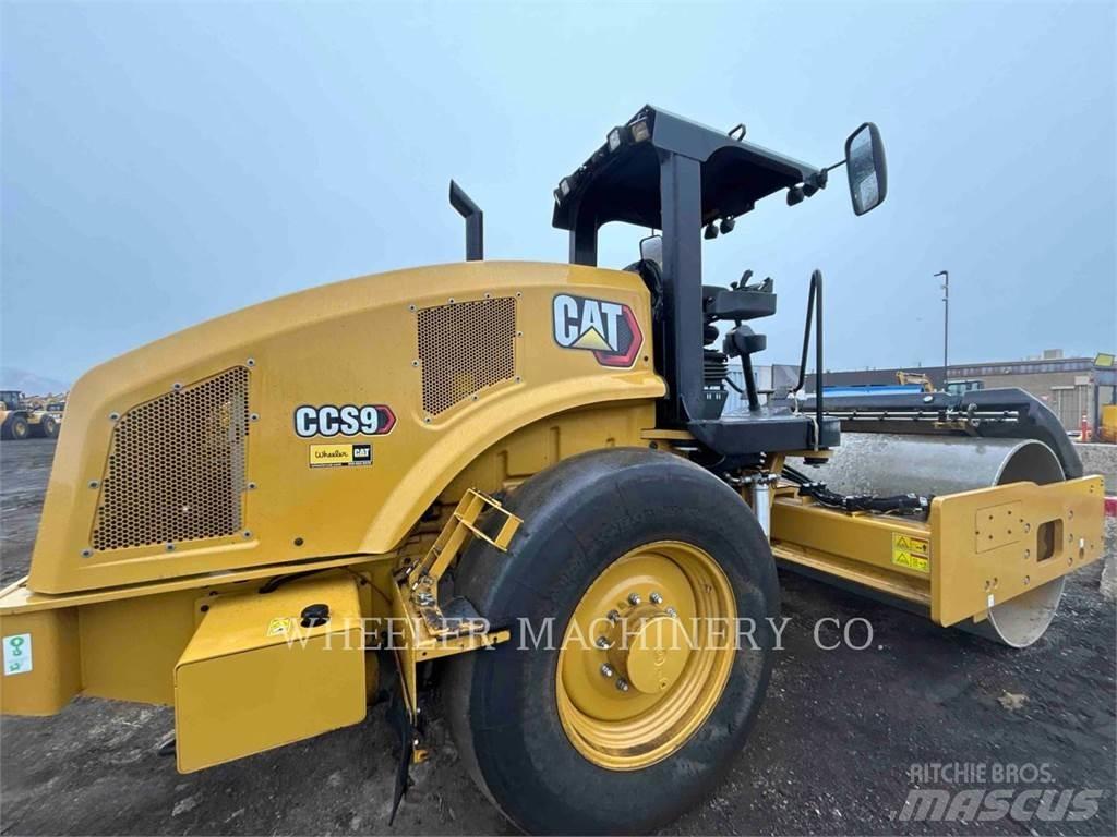 CAT CCS9 双轮压路机
