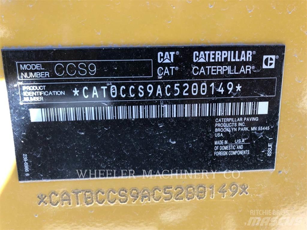 CAT CCS9 双轮压路机