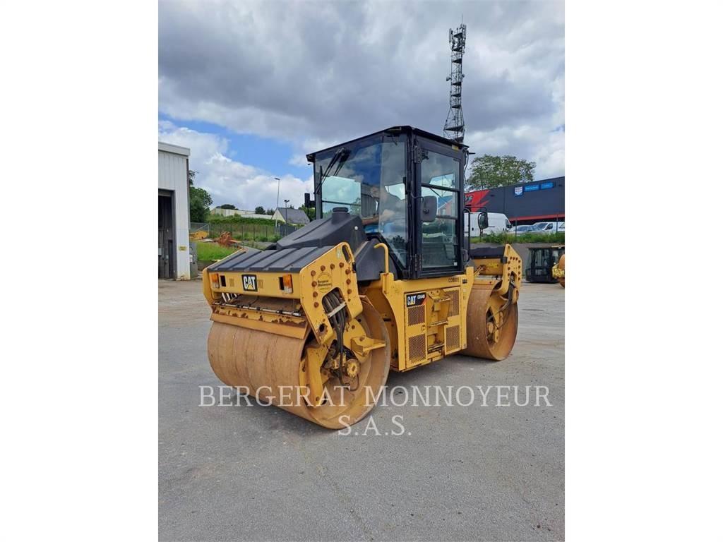 CAT CD54B 土壤压实机