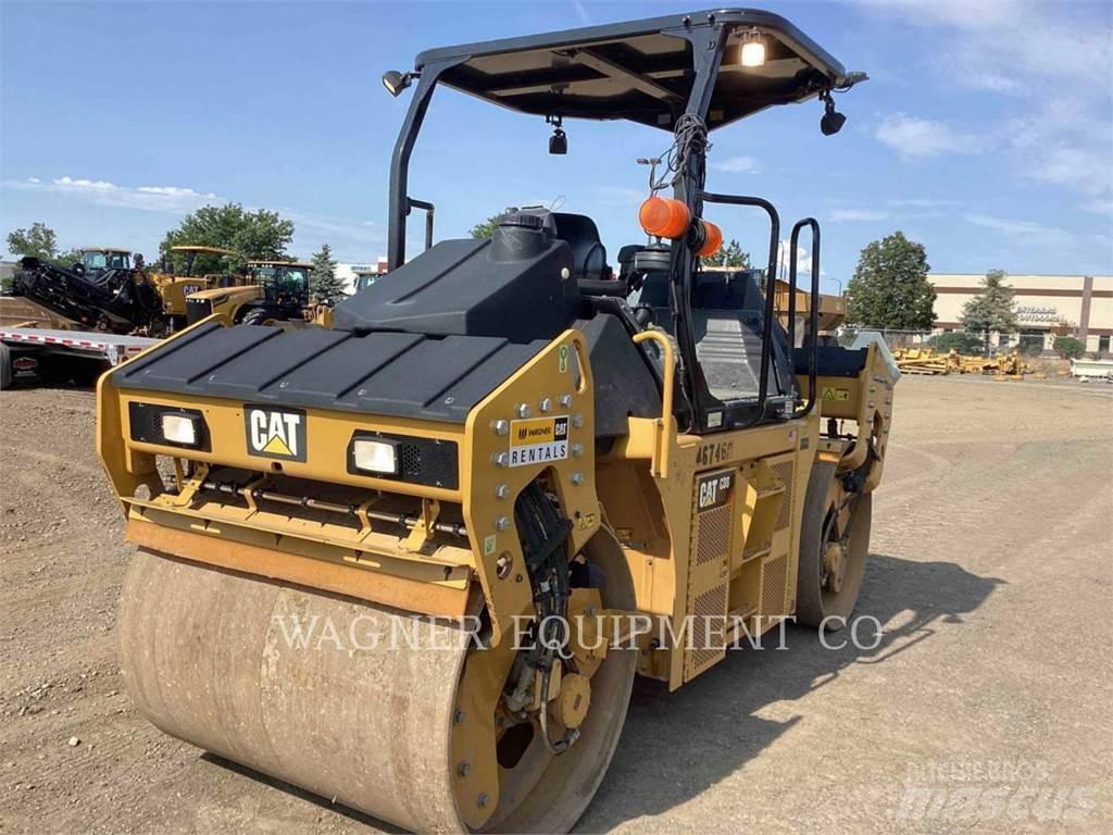 CAT CD8 土壤压实机