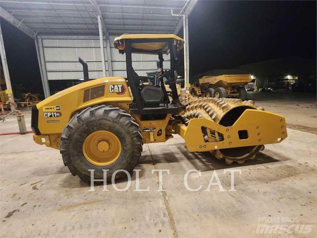 CAT CP11GC 单轮压路机