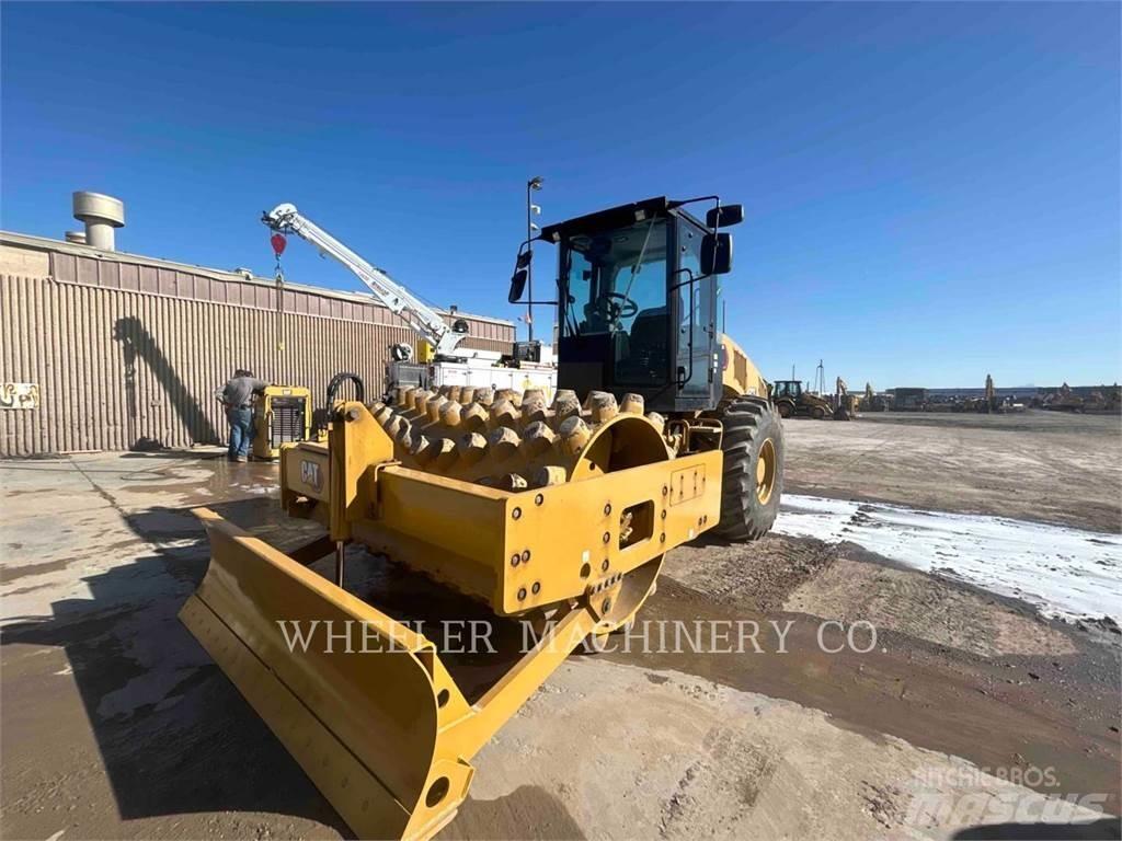 CAT CP12 单轮压路机