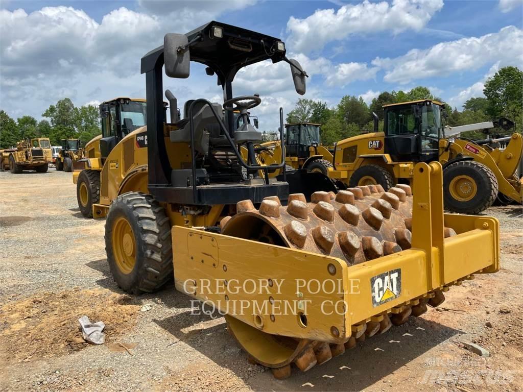 CAT CP44B 单轮压路机