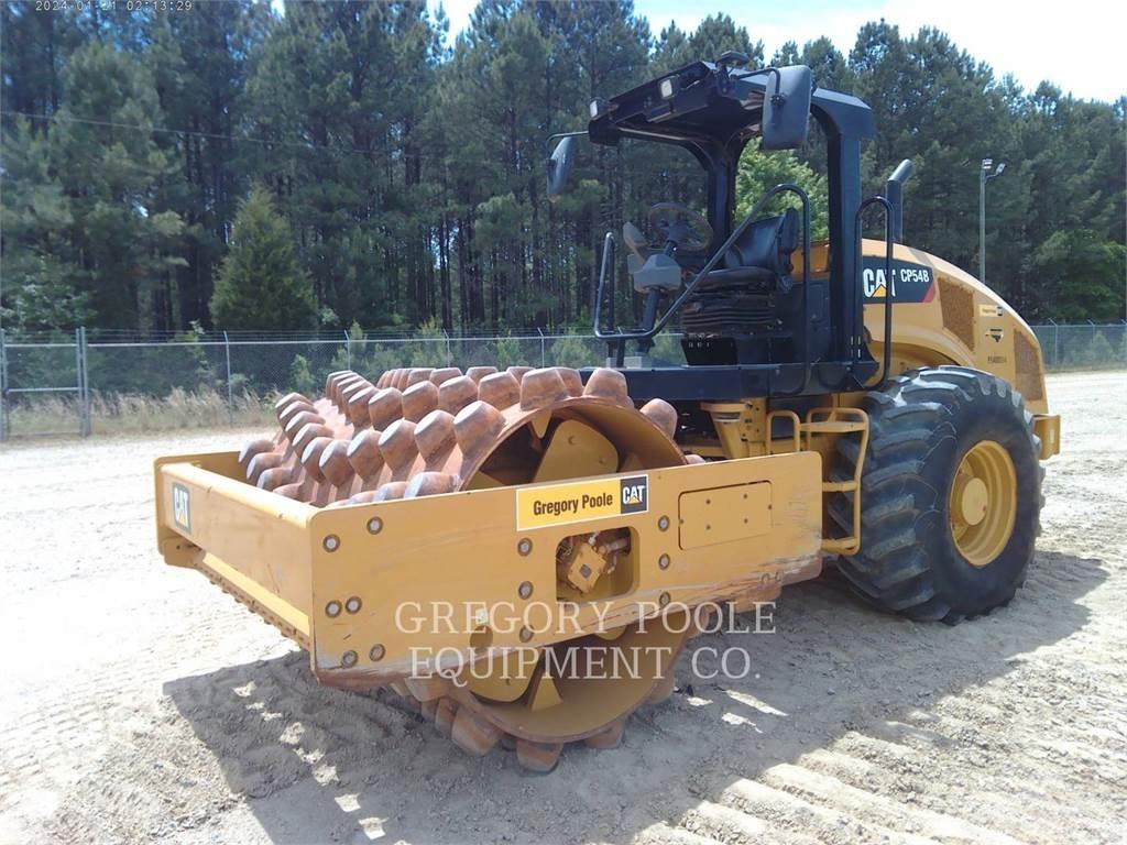 CAT CP54B 单轮压路机