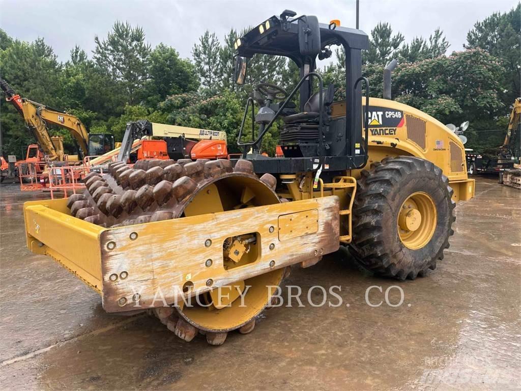 CAT CP54B 土壤压实机