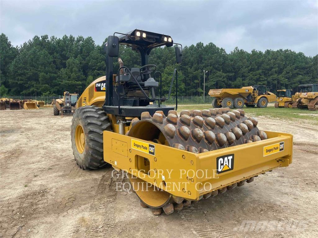CAT CP54B 单轮压路机