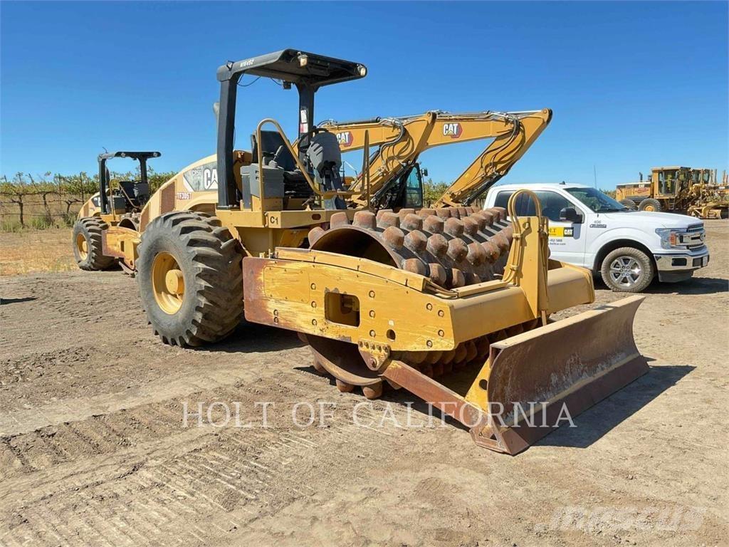 CAT CP56 单轮压路机