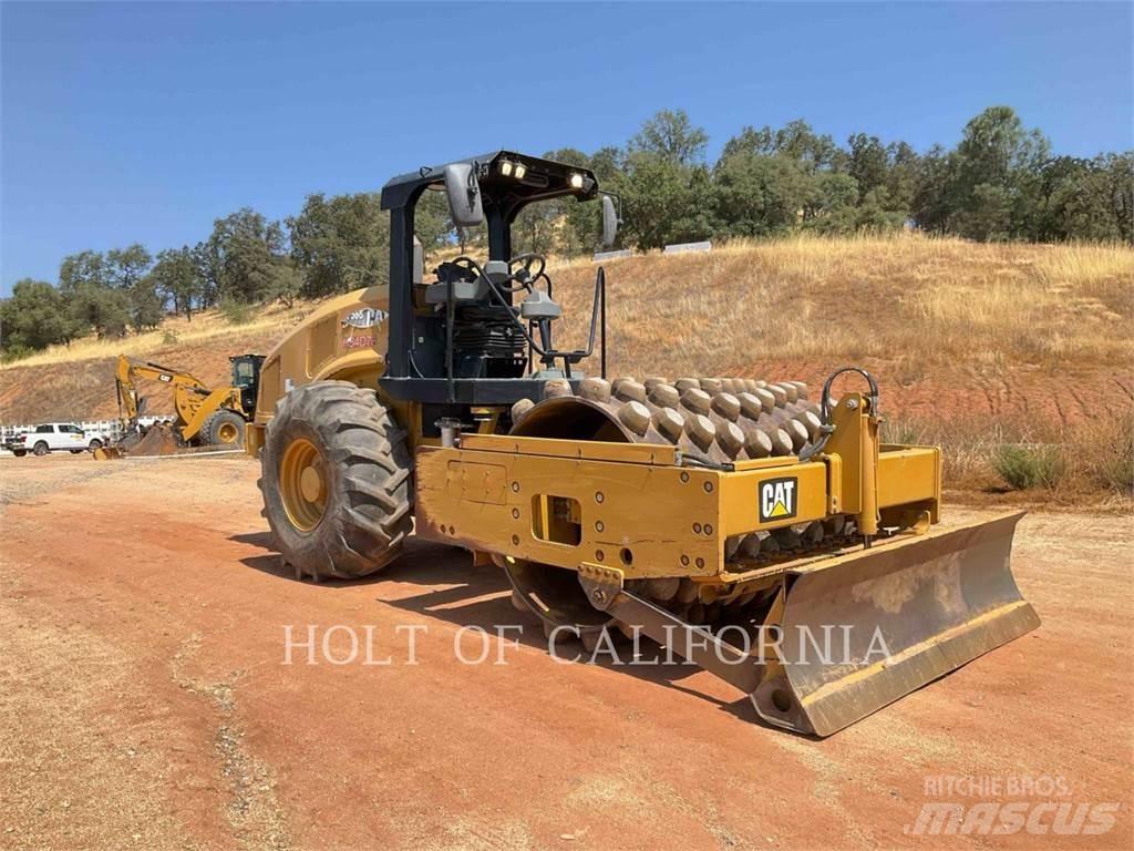 CAT CP56B 单轮压路机