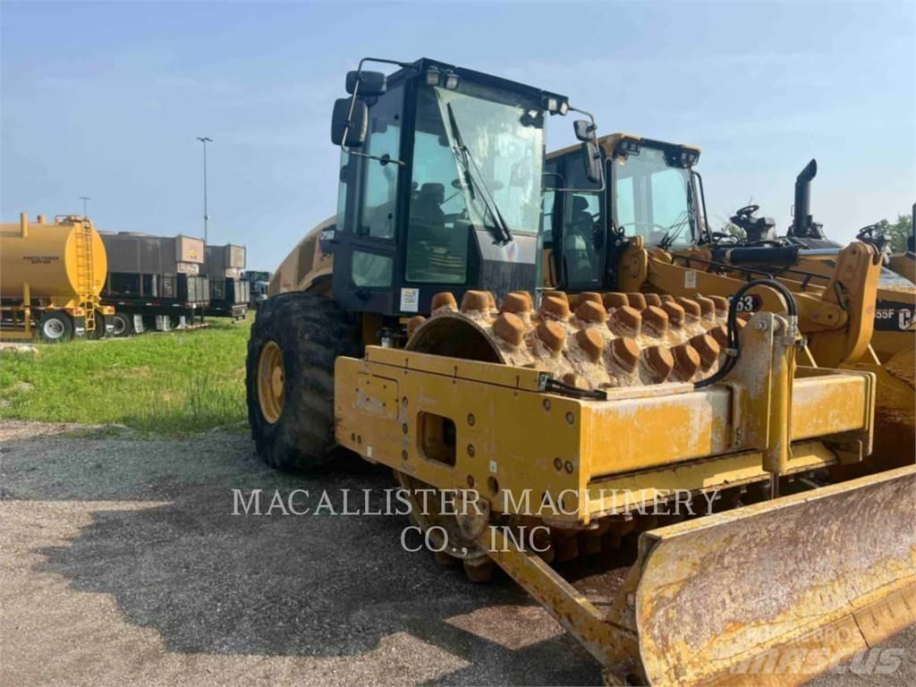 CAT CP56B 单轮压路机