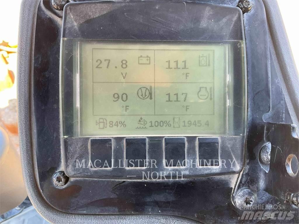 CAT CP56B 单轮压路机