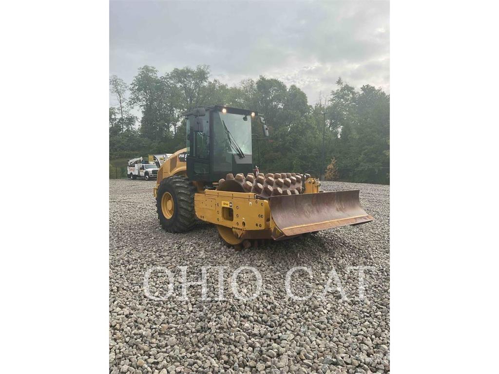 CAT CP56B 复合式压路机