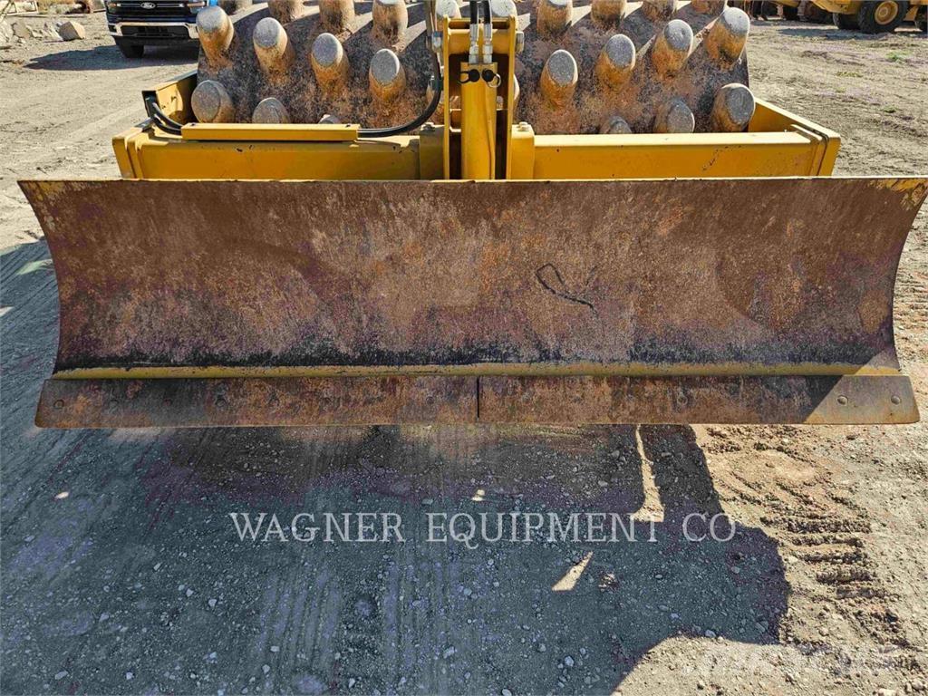 CAT CP56B 土壤压实机