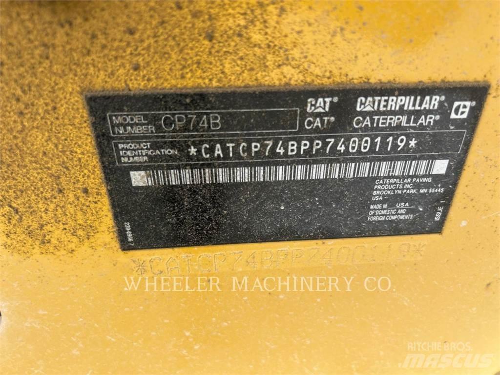 CAT CP74B 单轮压路机