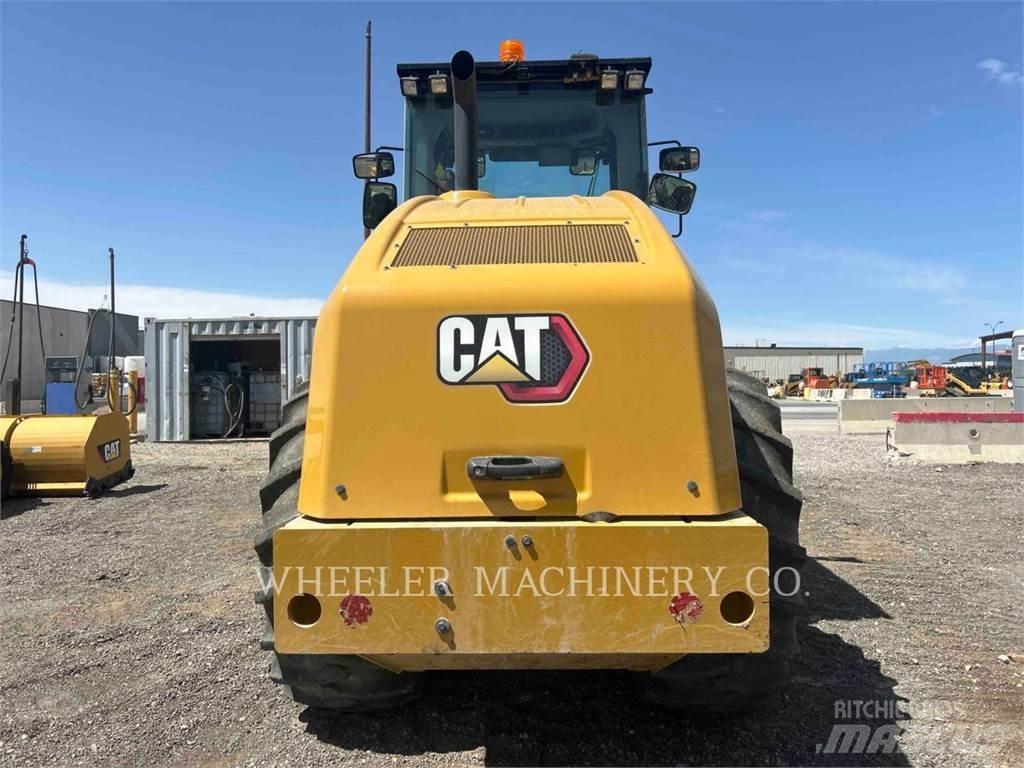 CAT CP74B 单轮压路机