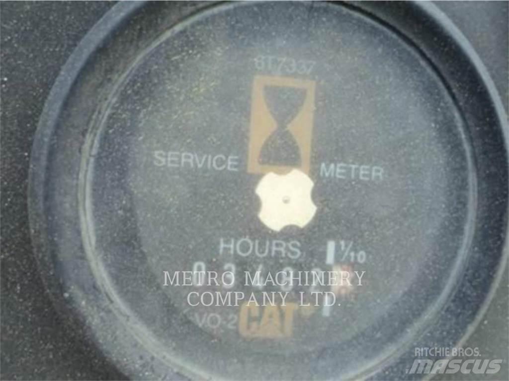 CAT CS-563CAW 单轮压路机