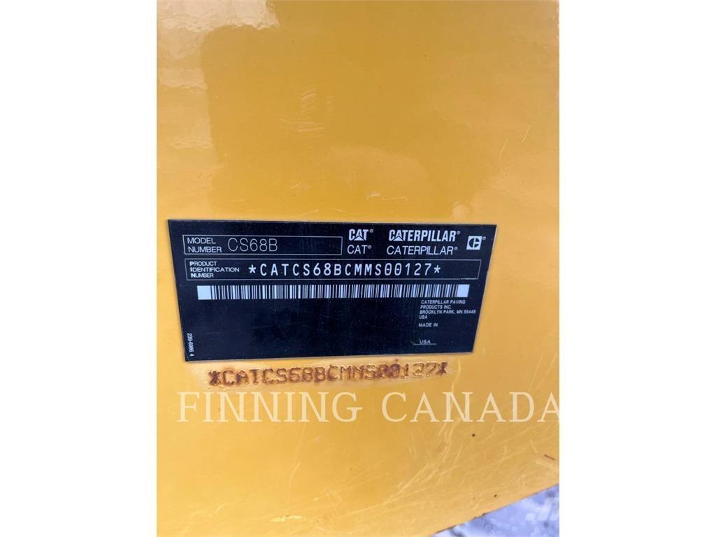 CAT CS-68B 土壤压实机