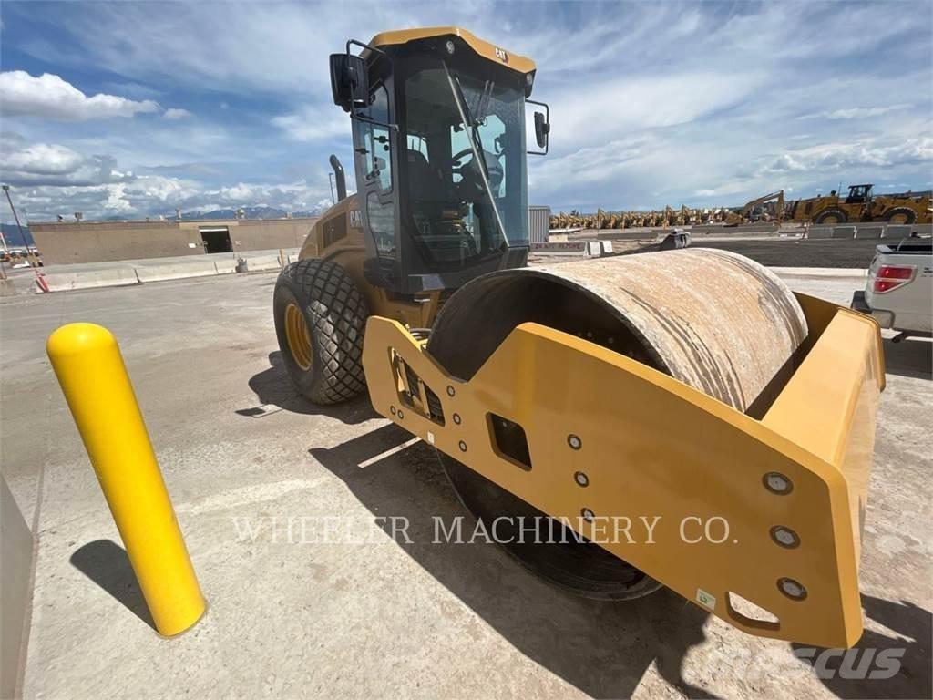 CAT CS11 GC 单轮压路机