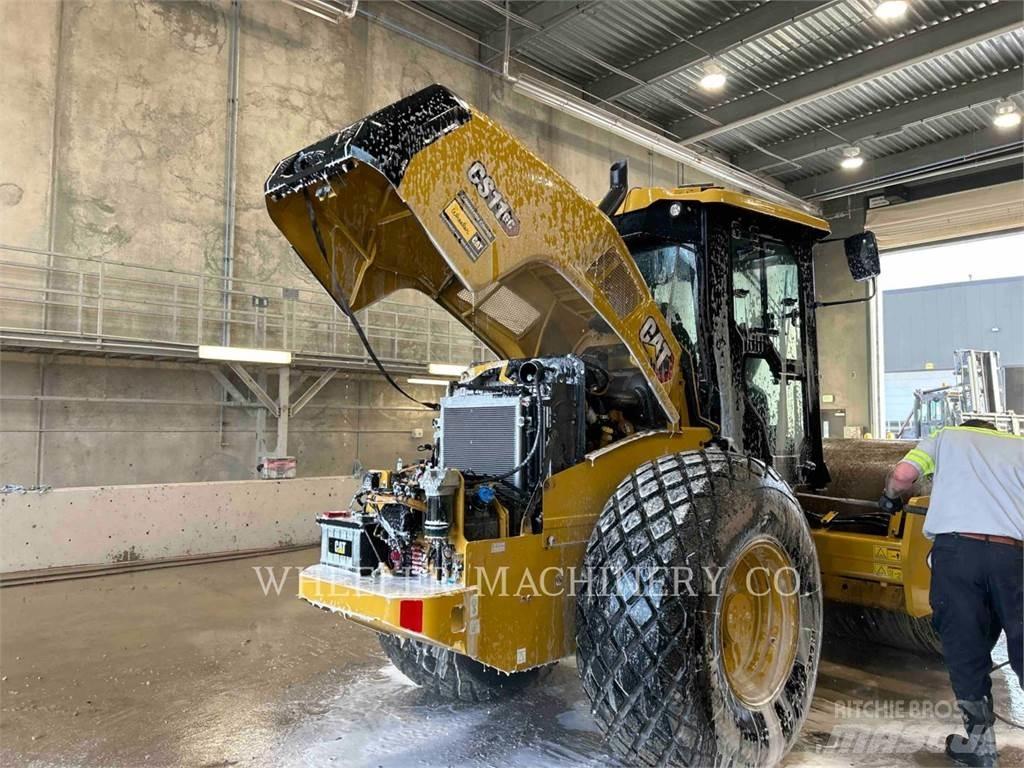 CAT CS11 GC 单轮压路机