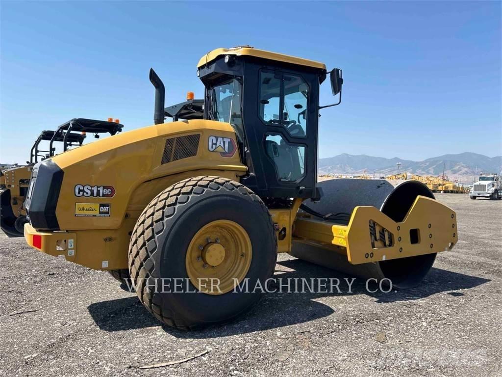 CAT CS11 GC 单轮压路机