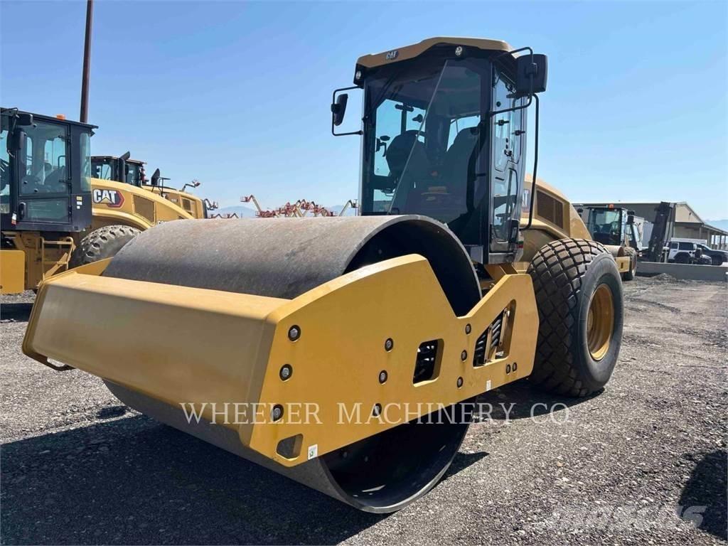 CAT CS11 GC 单轮压路机