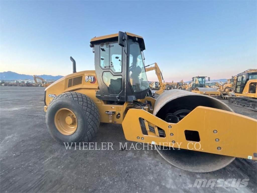 CAT CS11 GC 单轮压路机