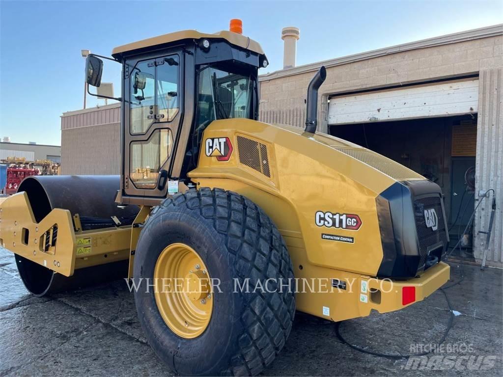 CAT CS11 GC 单轮压路机