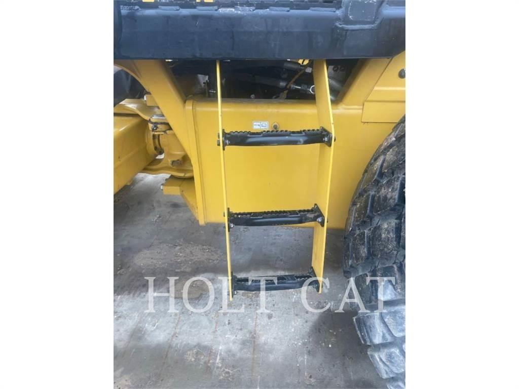 CAT CS11GC 单轮压路机