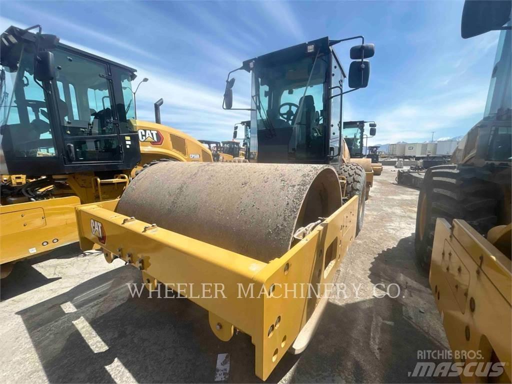 CAT CS12 单轮压路机