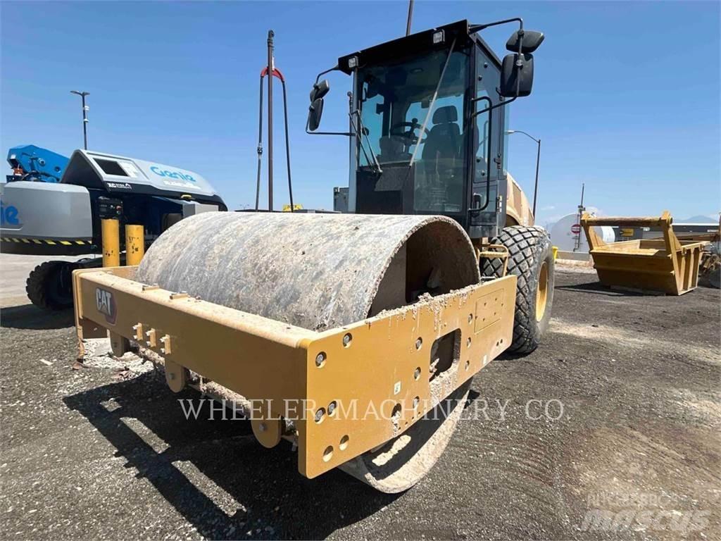 CAT CS12 单轮压路机