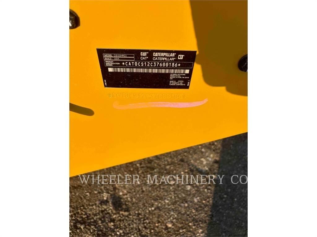 CAT CS12 单轮压路机