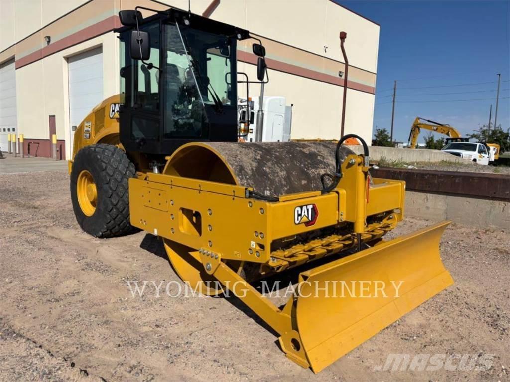 CAT CS12 沥青喷洒机